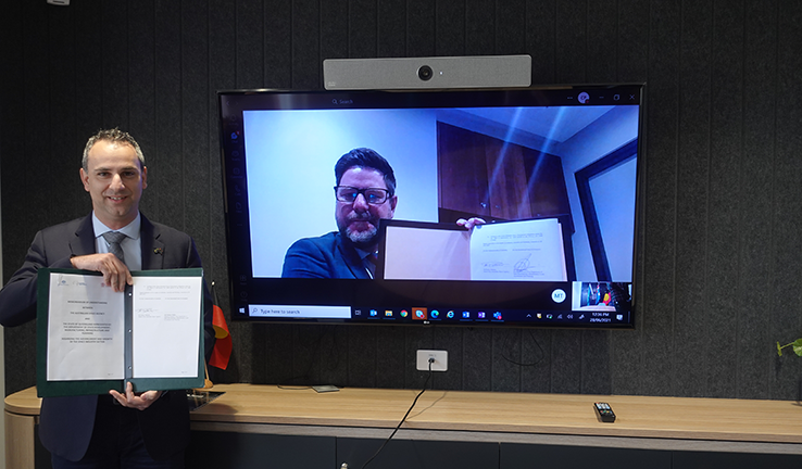Enrico Palermo, Head of the Australian Space Agency, and Damien Walker, Director General of the Department of State Development, Infrastructure, Local Government and Planning