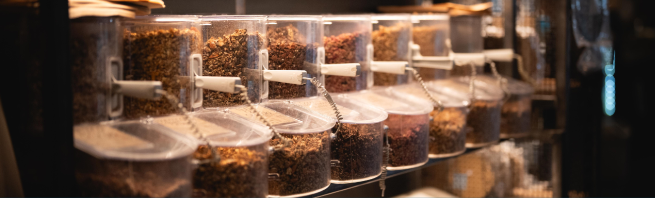 Wholefoods and health foods in self-serve containers