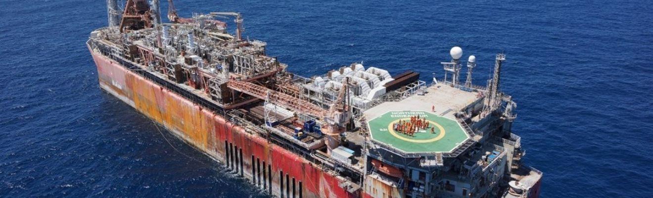 An aerial view of the Northern Endeavour oil vessel in the middle of the sea.