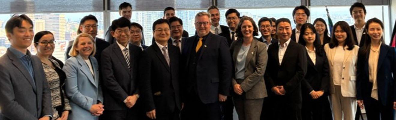 Group photo of the 2025 Australia–Republic of Korea Joint Committee on Science and Technology Meeting participants.