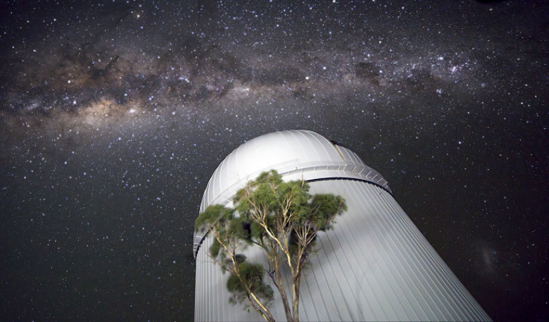 Credit: Ángel López-Sánchez – Milky Way over the Anglo-Australian Telescope at Siding Spring Observatory Photo of a telescope at night