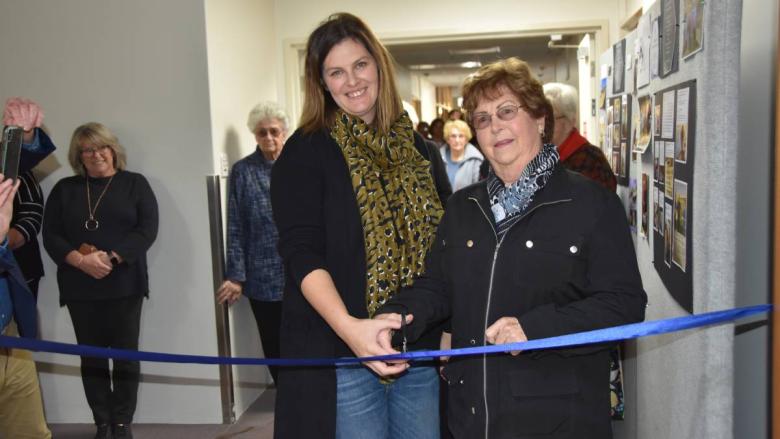 Photo of ribbon cutting to open the new palliative care rooms