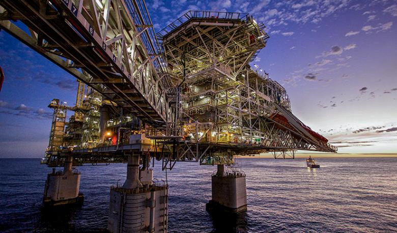 Photo of offshore oil platform