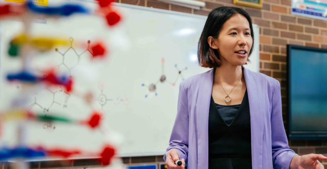 Alice Leung received the 2024 Prime Minister's Prize for Excellence in Science Teaching in Secondary Schools.